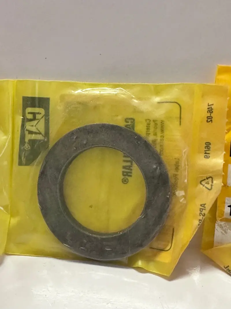 Caterpillar Cat 7K-2016 Spacer For Master Pin 1