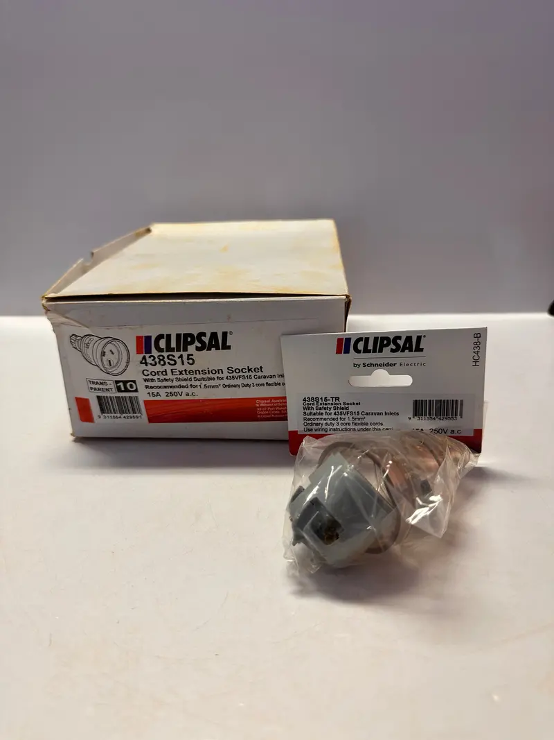 Clipsal 438S15 Cord Extension Socket, Box Of 10 1