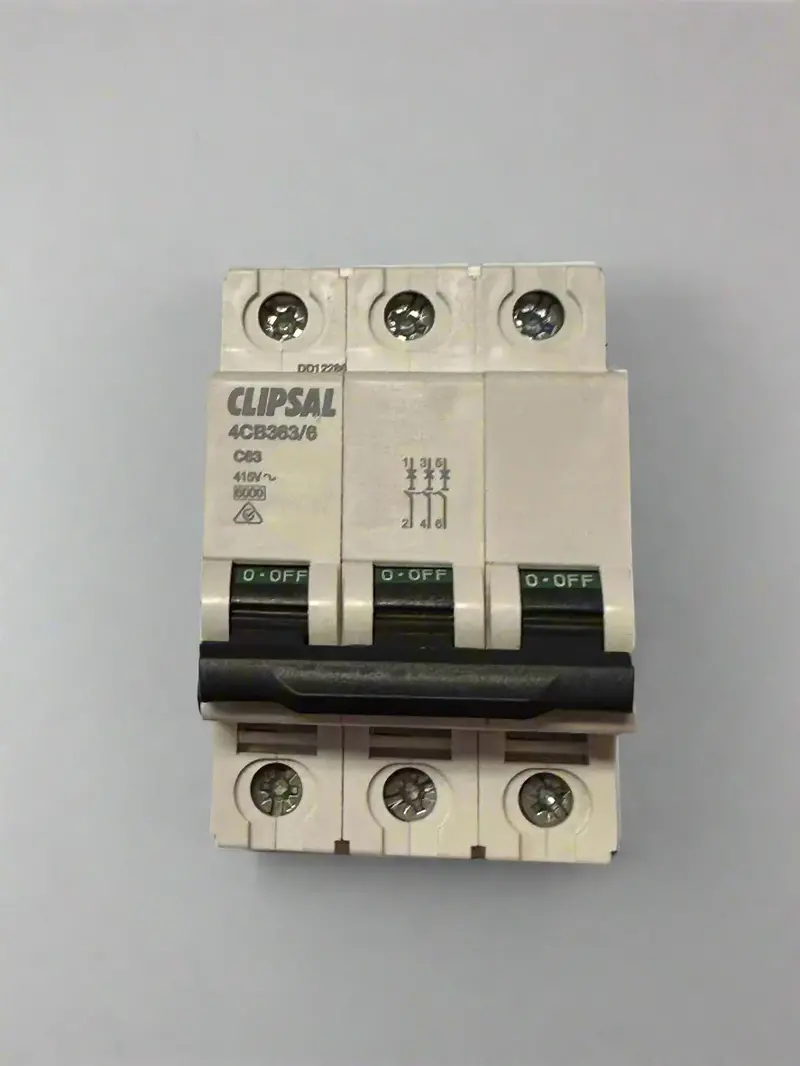 Clipsal 4Cb363/6 63A 3P Miniature Circuit Breaker Cli4cb363/6 1