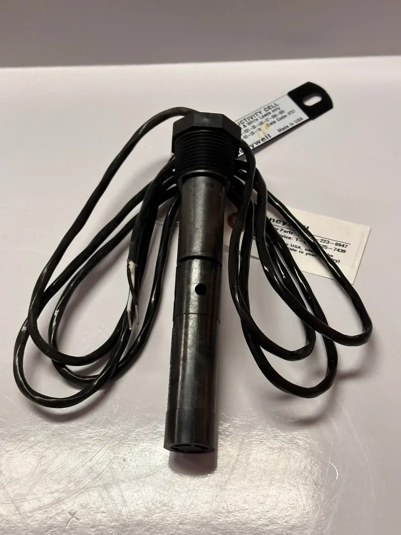 Conductivity Cell 04905-Zz1-33-000-X7-000-00 Honeywell 1