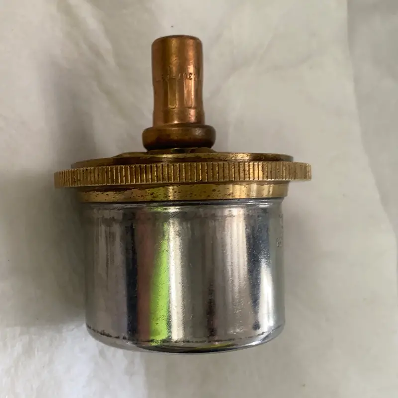Cummins 4065566 Genuine Thermostat 1