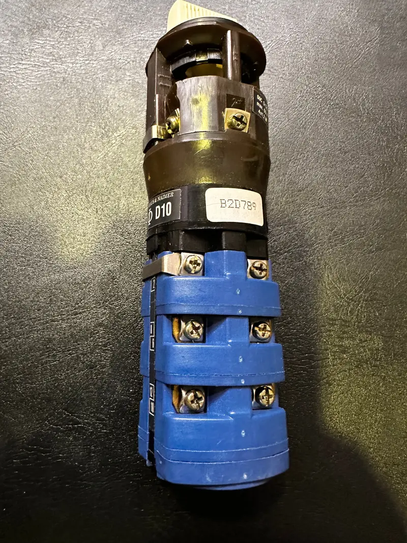 D10 B2d789 Rotary Cam Switch 1