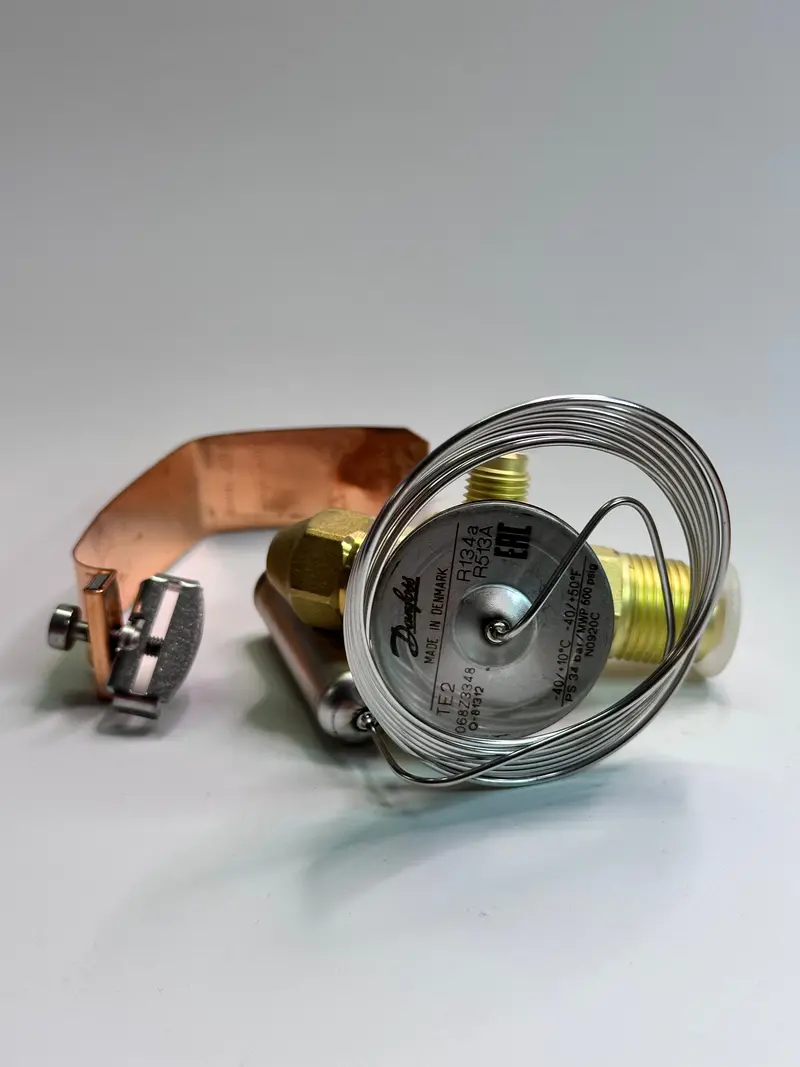 Danfoss 068Z3348 Thermostatic Expansion Valve Ap62-521509 1