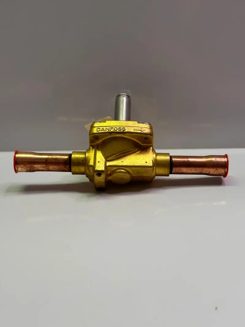 Danfoss Evr15 Solenoid Valve, 5/8"/16Mm Odf Solder 032F1228 1
