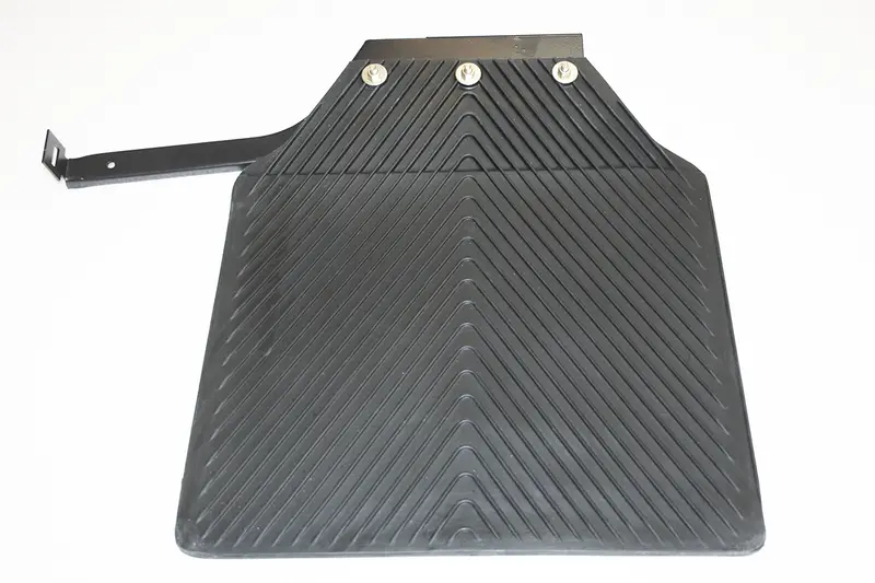 Defender 110 Rear Lh Mud Flap Assembly Lr055334 1