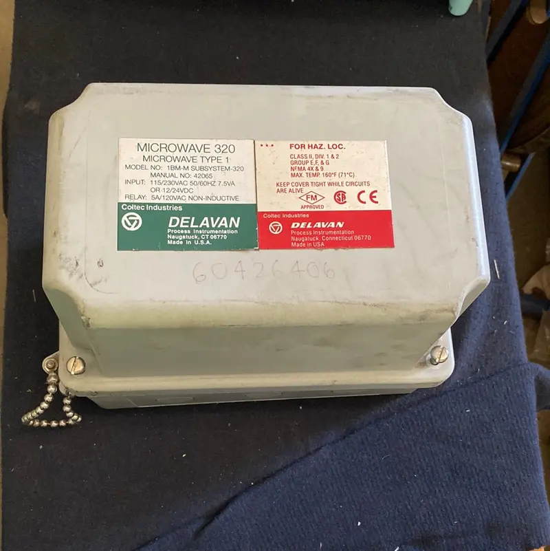 Delavan Microwave 320, Type 1, Model #1Bm-M Subsystem-320 *Relay Case Only 1