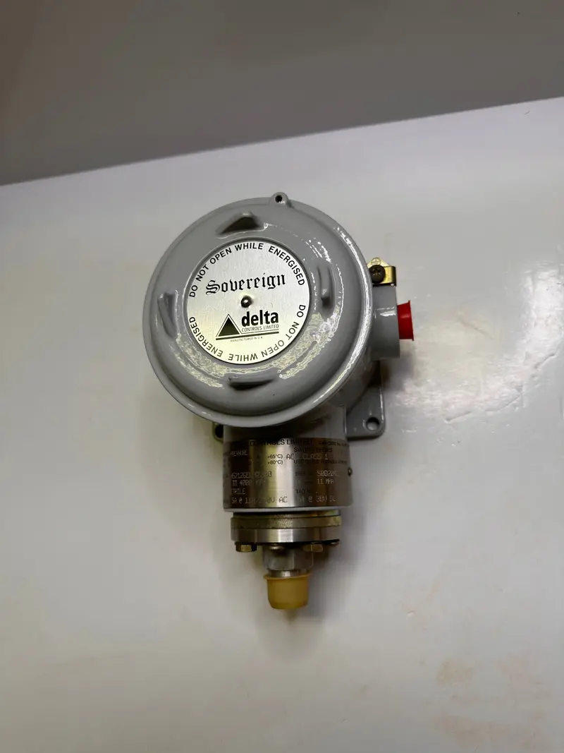 Delta Controls S20 Pressure Switch 1