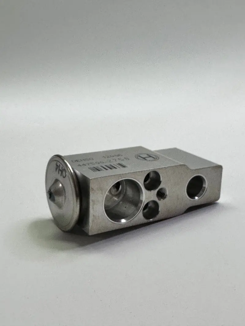 Denso 447500-2750 A/C Expansion Valve 1