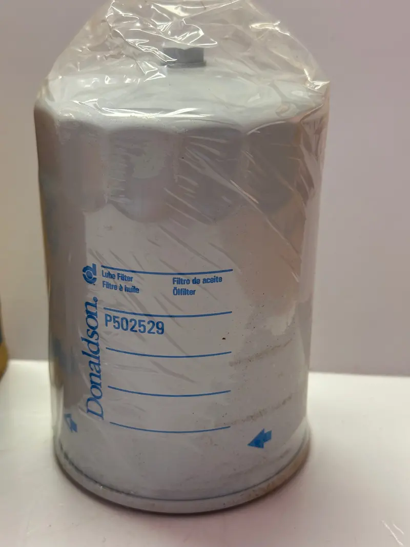 Donaldson P502529 Lube Filter, Spin-On Combination 1