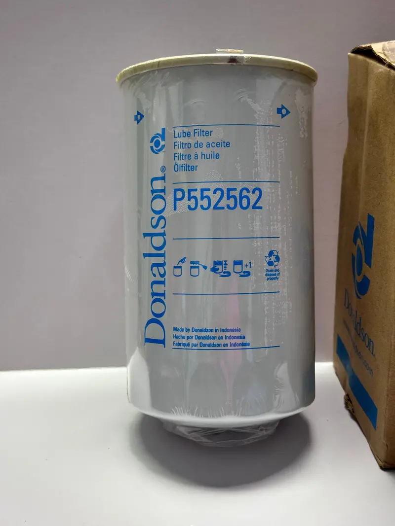 Donaldson P552562 Lube Filter, Spin-On Combination Me074013 1