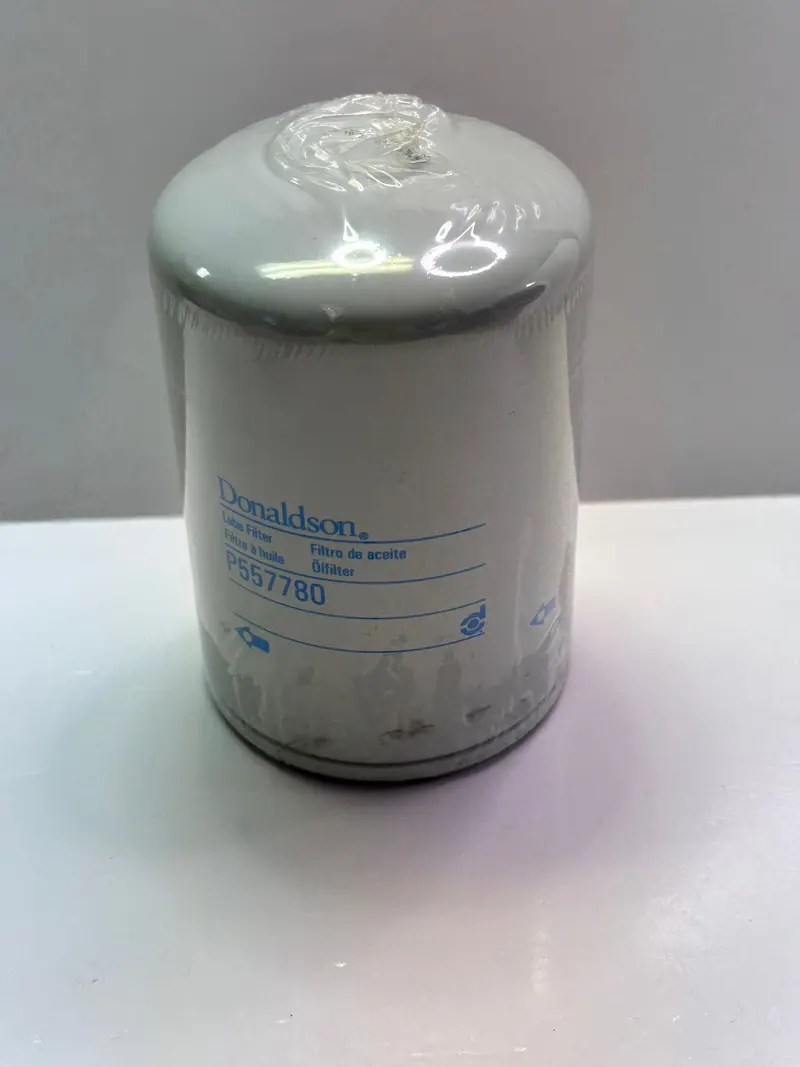 Donaldson P557780 Lube Filter, Spin-On 1