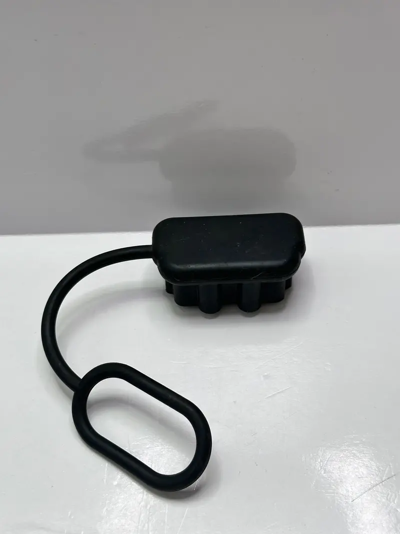Dust Cover To Suit 175A Anderson Plug Qvsy175dc 1