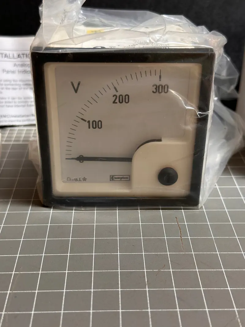E243 Series Dc Voltage Panel Meter 161410 2