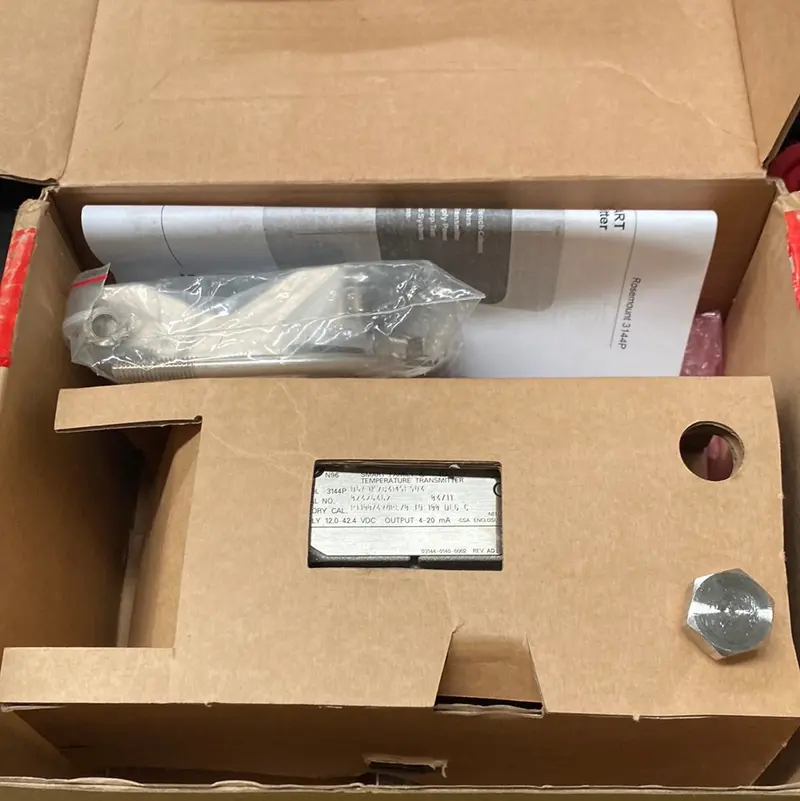 Emerson Rosemount 3144P Temperature Transmitter, 3144Pd6a1k7b4m5f5q4 1