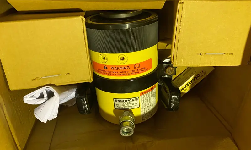 Enerpac Rch603 63.6 Ton Capacity, 3.00 In Stroke, Single-Acting, Hollow Plunger Hydraulic Cylinder 2