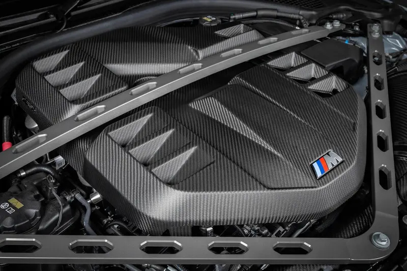 Eventuri | Bmw G8x M2 / M3 / M4 Matte Carbon Engine Cover 1