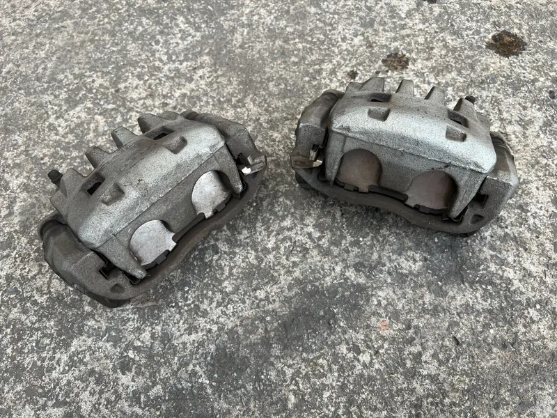 Factory Oem Subaru Liberty Gen 5 2009 - 14 Front Brake Brakes Calipers Pair Set 1