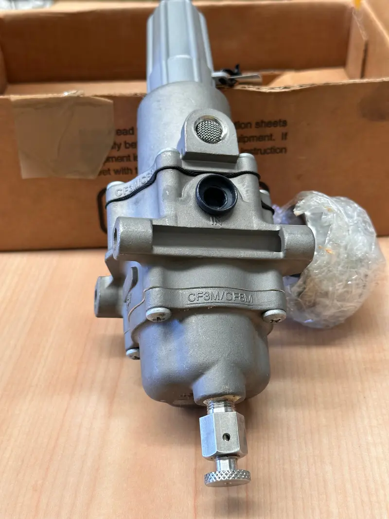 Fisher 67Cfs-227/C9/C9 Instrument Supply Regulators 1