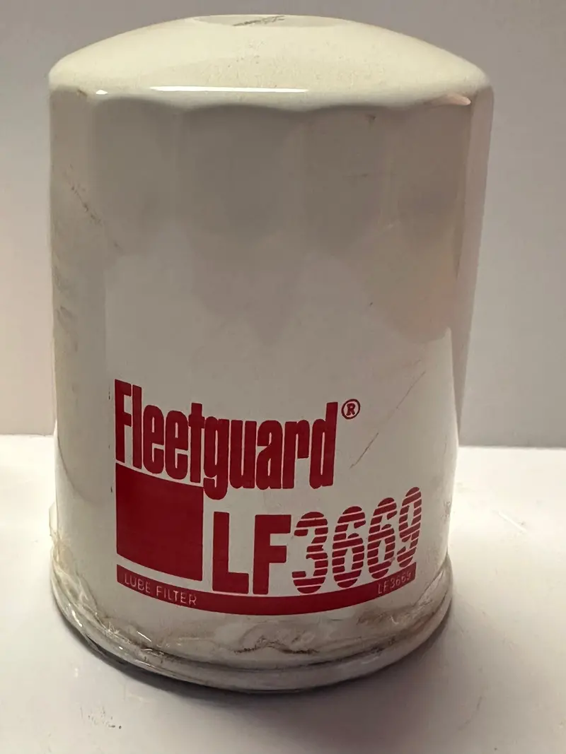 Fleetguard Lf3669 Oil Filter, Spin On 1