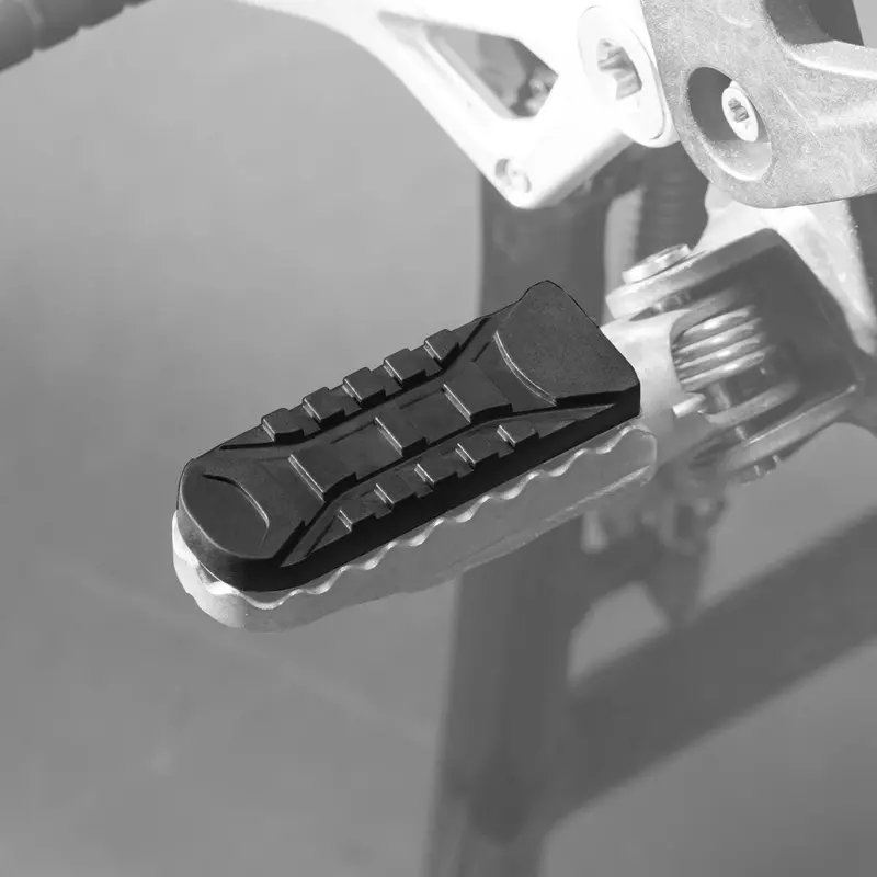 Front Foot Pegs Rubber Covers For Bmw R1250gs R1200gs Adv F850gs F750gs 2