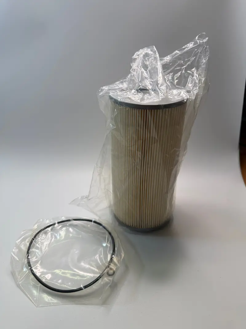 Fs36212 Fleetguard Fuel/Water Separator Cartridge Filter 1
