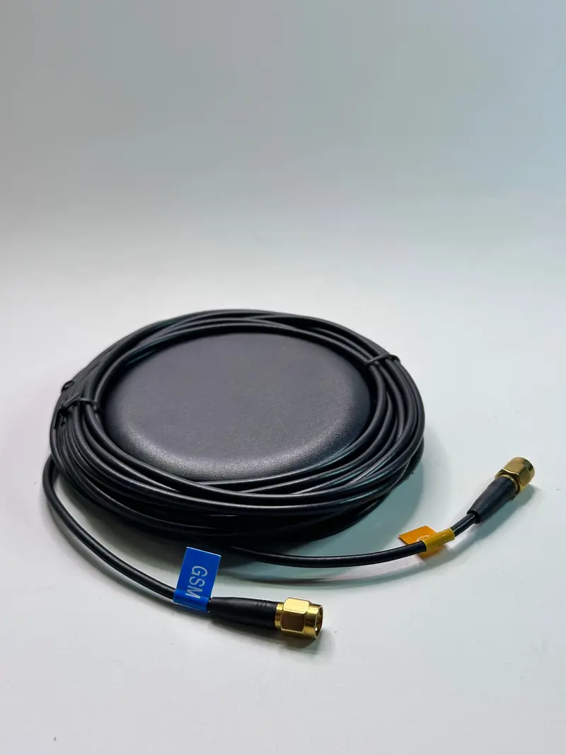 Gaagg-B Gps + Gsm Combination Antenna With Sma Coaxial Connector 1