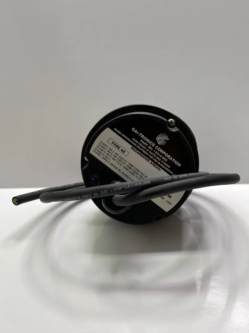 Gai-Tronics 13314-002 Indoor-Outdoor Hazardous Area 0-16-Ohm Horn/Compression Driver 1