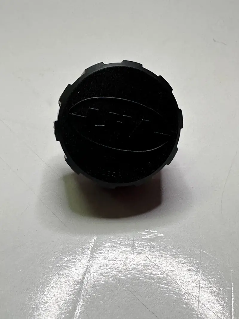 Genie 78546 Hydraulic Breather Cap 1