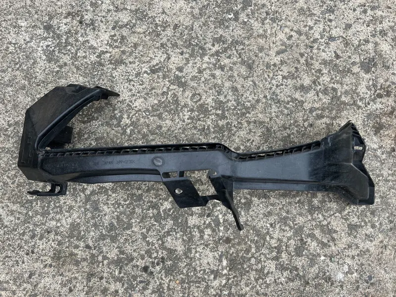 Genine Oem Subaru Liberty 2012 - 2013 Bm Br Passenger L Side Headlight Bracket 1