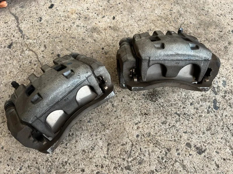 Genuine Low Km Subaru Forester Sk 2018 - 21 Front Brake Calipers Left Right Set 1