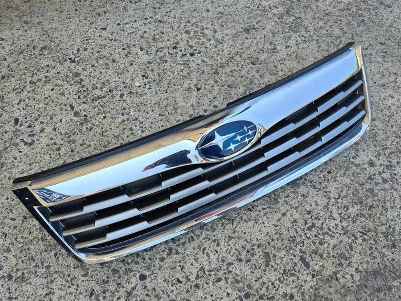 Genuine Subaru Forester 08 - 12 Sh Xt Front Bumper Bar Upper Grille Grill Chrome 1