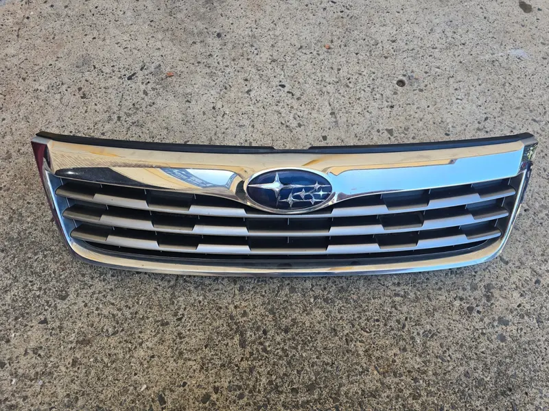 Genuine Subaru Forester 08 - 12 Sh Xt Front Bumper Bar Upper Grille Grill Chrome 1