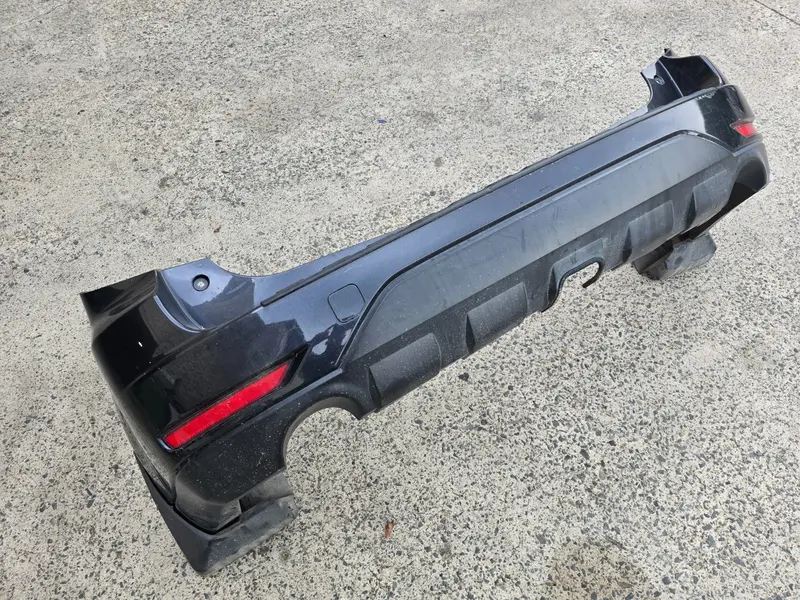 Genuine Subaru Forester Sh 08 - 12 Factory Rear Back Bumper Bar Cover Grey 61K 1