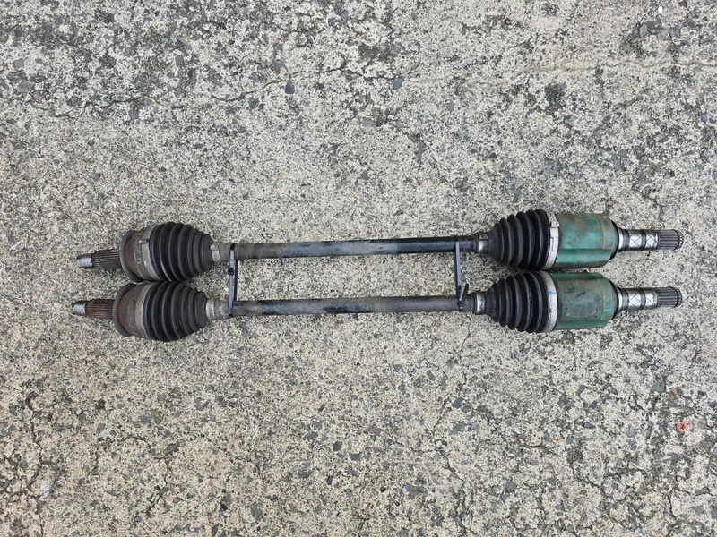 Genuine Subaru Forester Sh 11 - 12 Front Driveshafts Cv Joints Drive Shafts Cvs 1
