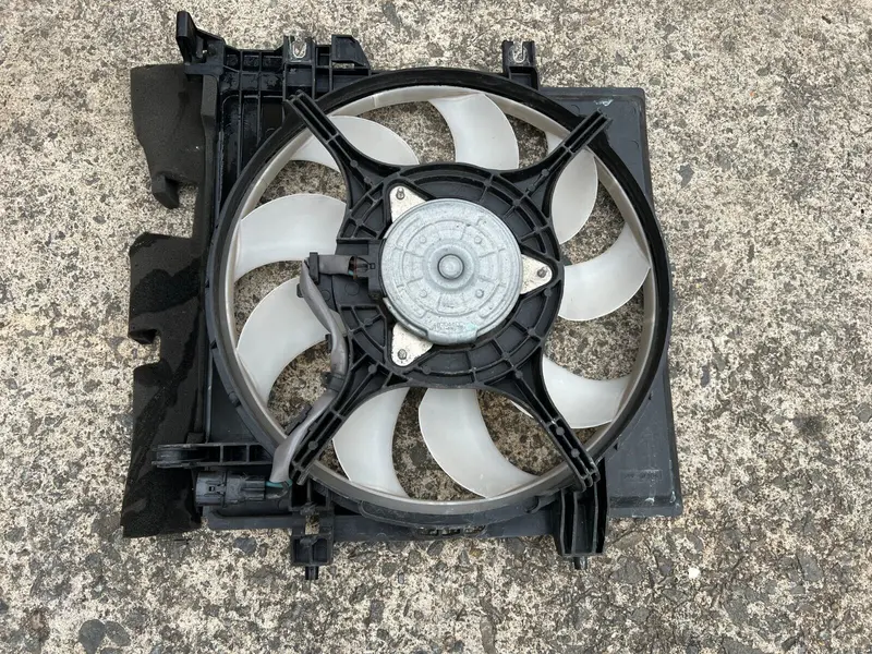 Genuine Subaru Forester Sj 12 -18 Lhf Passenger Side Thermo Radiator Cooling Fan 1