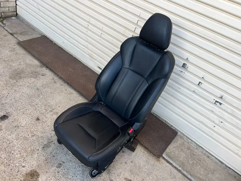 Genuine Subaru Forester Sk 2018 - 21 Front Drivers Side Leather Seat Chair Low K 1