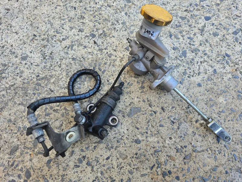 Genuine Subaru Impreza 07 - 11 Gh G3 Ej204 Clutch Slave & Master Cylinder Line 1