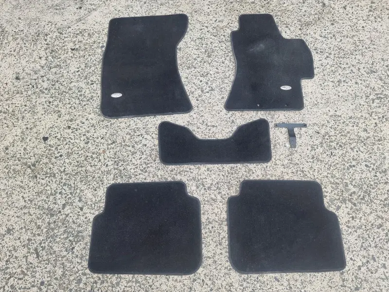 Genuine Subaru Impreza G3 Gh 2008 - 11 5 Pcs Carpet Floor Mats Mat Set Black 1