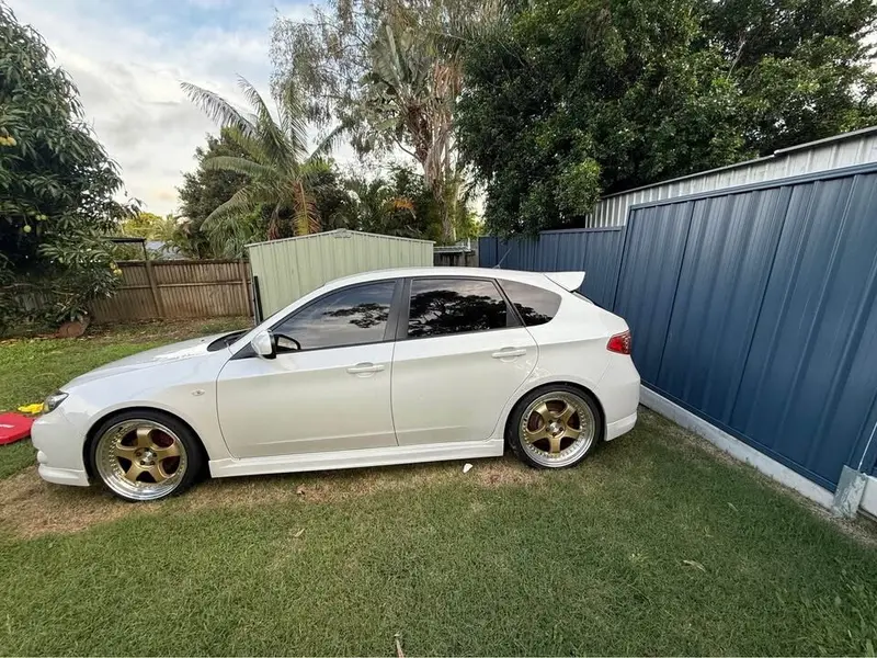 Genuine Subaru Impreza Gh Rs 08-11 Left Front Wheel Fender Guard Panel White 37J 2
