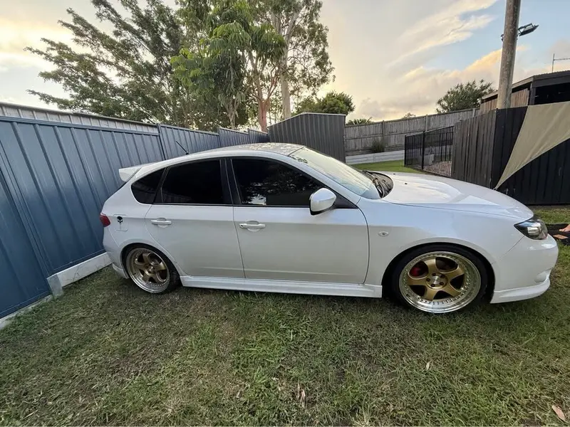 Genuine Subaru Impreza Gh Rs 08-11 Rh Front Wheel Fender Guard Panel White 37J 2