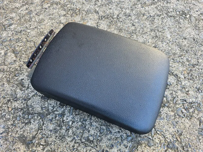 Genuine Subaru Impreza Gh Wrx 08 - 2011 Center Console Top Lid Arm Rest Black 1