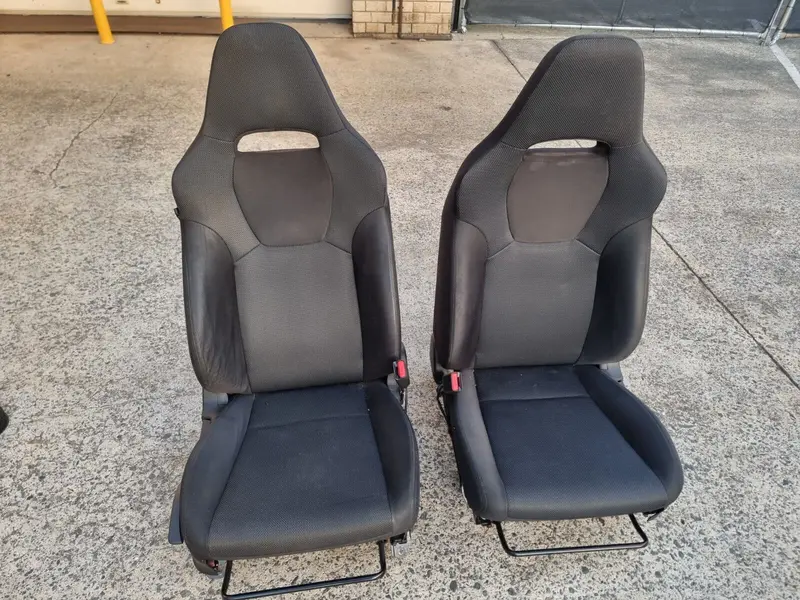 Genuine Subaru Impreza Rs 08 - 11 Front Driver & Passenger Bucket Seats Seat Set 1