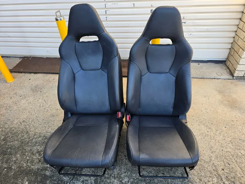 Genuine Subaru Impreza Rs 08 - 11 Front Driver & Passenger Bucket Seats Seat Set 1