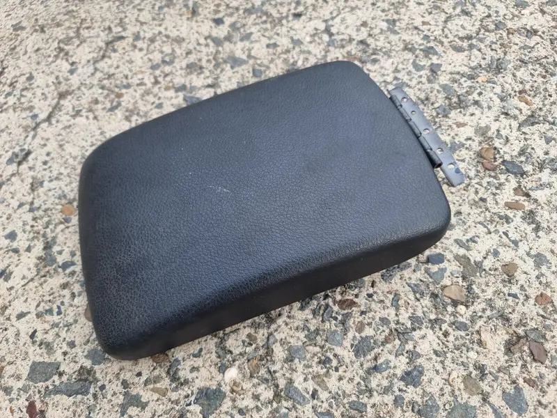 Genuine Subaru Impreza Wrx G3 Gh Rs 2008 - 14 Center Console Lid Trim Arm Rest 1