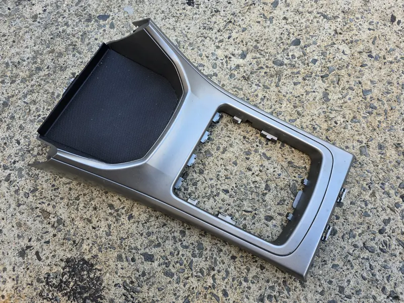 Genuine Subaru Impreza Wrx G3 Gh Rs 2008 - 14 Center Console Manual Shifter Trim 1