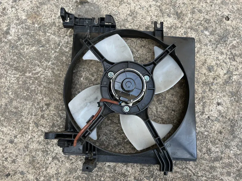 Genuine Subaru Liberty Gen 5 2009 - 2014 Left Radiator Cooling Thermo Fan Lh L 1