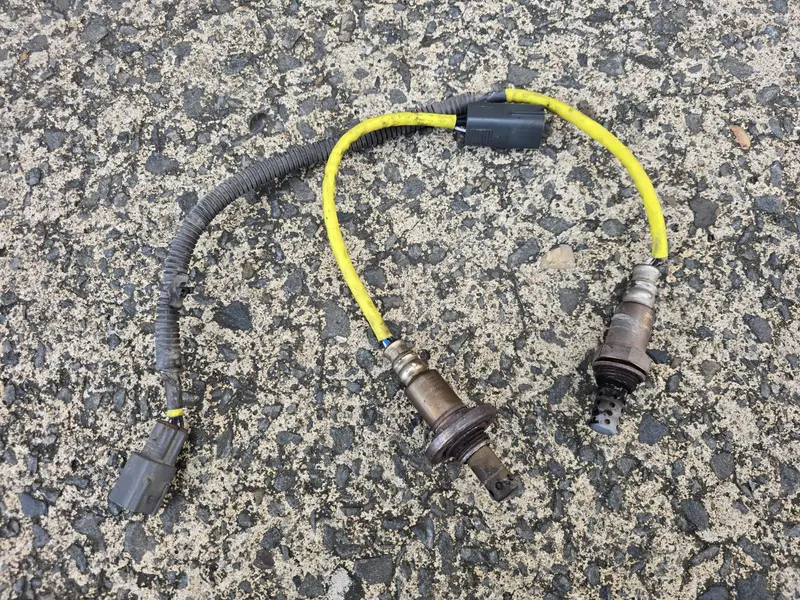 Genuine Subaru Liberty Gt Turbo Gen 4 06 - 09 Exhaust Cat Oxygen O2 Sensor Pair 1