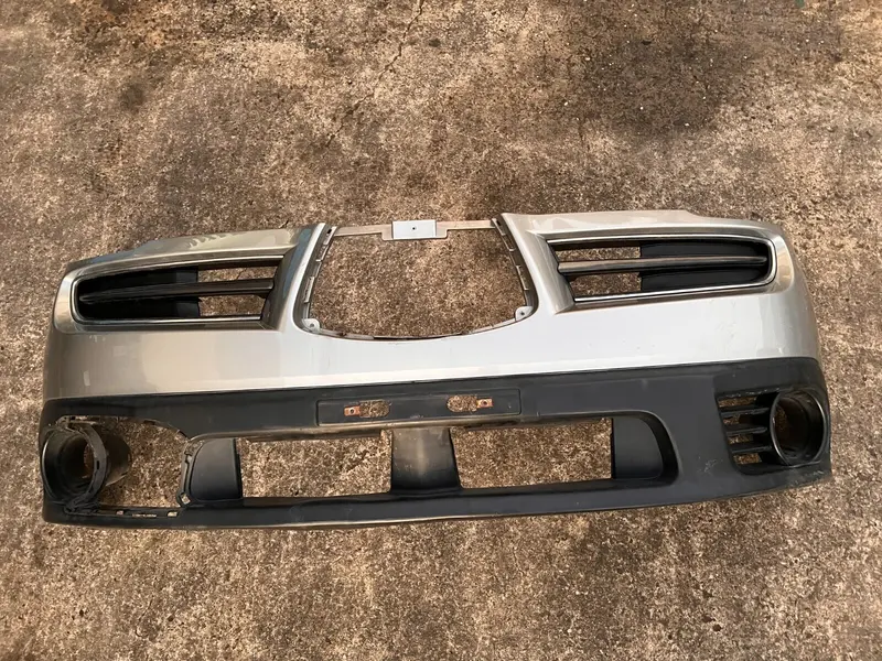 Genuine Subaru Tribeca 2006 - 2007 Front Bumper Bar Cover Bumperbar Silver 1