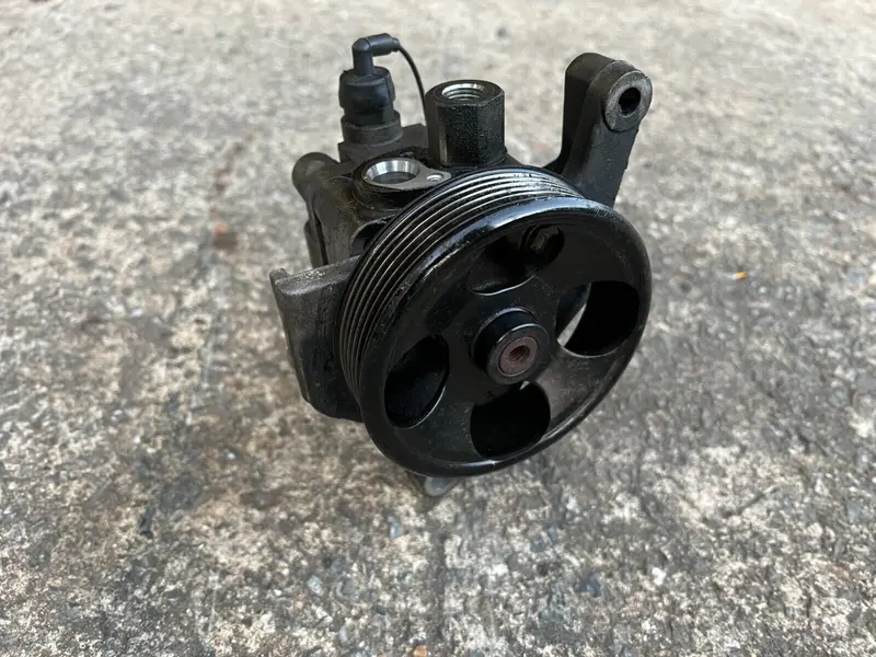 Genuine Subaru Tribeca B9 2006 - 2007 Power Steering Pump Unit H6 1