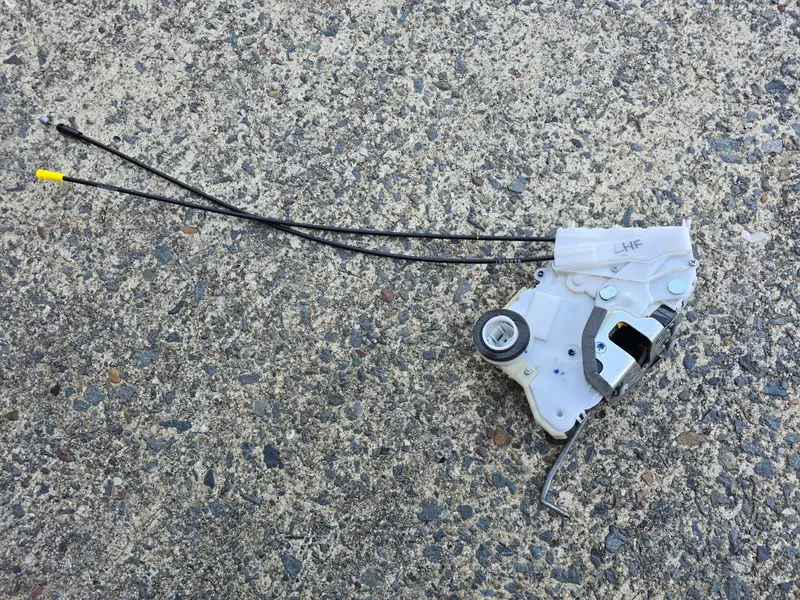 Genuine Subaru Xv Gp 2012 - 15 Door Lock Actuator Front Left Passenger S1 Lhf 1